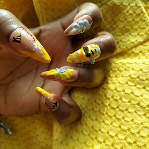 Bee Nails Bee Theme Party Bee Wedding Honey Bee Kawaii Nails Yellow Nails Bee Charms Gifts for Beekeeper Salon Nails at Home DIY Nails image 5