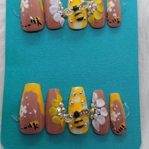 Bee Nails Bee Theme Party Bee Wedding Honey Bee Kawaii Nails Yellow Nails Bee Charms Gifts for Beekeeper Salon Nails at Home DIY Nails image 9