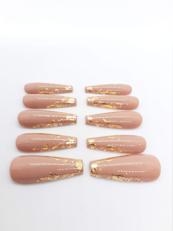 Nude Color Nail Designs – Minimalism In Nail Designs | BeautyBigBang