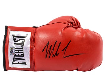 Tyson Fury Signed Autographed Right Red Boxing Glove Beckett Gypsy King Autographed Boxing Gloves Beckett Authentication 