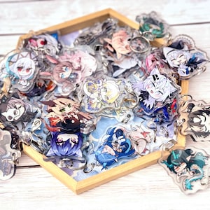 Arknights 1.5&quot; Linking Charms / Amiya Kalt&#39;sit Ch&#39;en Goldenglow Skadi Specter Thorns & More || Acrylic Keychain Phone Charm