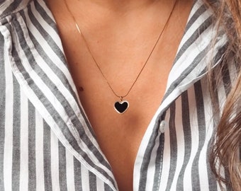 Love heart gold necklace, dainty black heart pendant,waterproof serpentine gold chain, hypoallergenic gold jewelry,cute small heart necklace