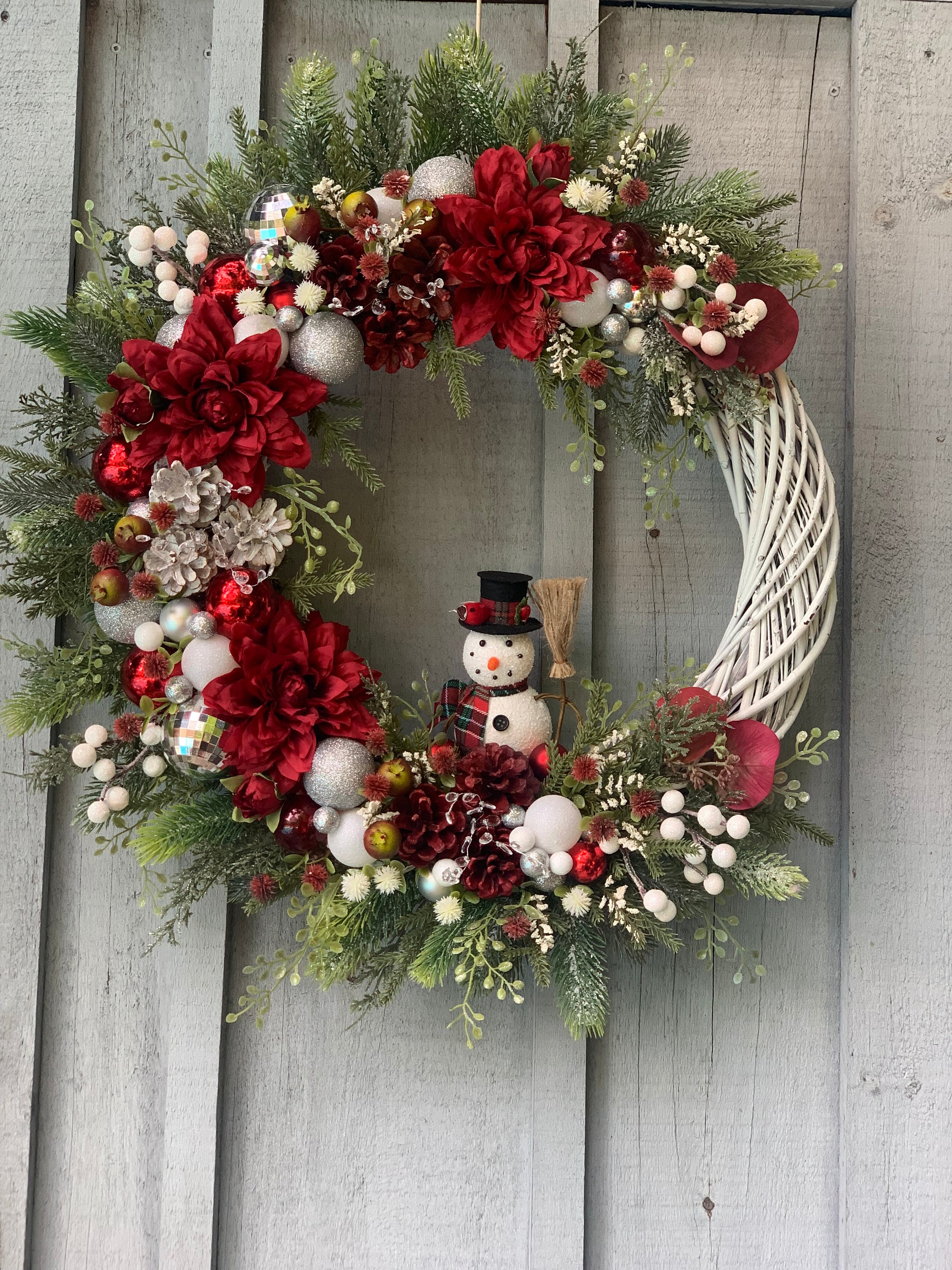 Snowman Christmas Wreath: Red Dahlia, Silver Ornament Willow