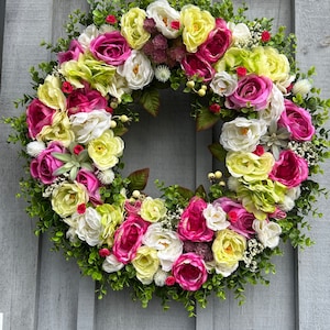 Rose & Hydrangea Wreath: Elegant Floral Front Door Decor