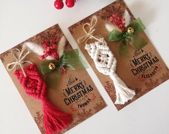 Christmas Macrame Keychain, Merry Christmas Favors, Christmas Cards, Personalized Christmas Gifts, Handmade Cute Mini Small Macrame Keychain