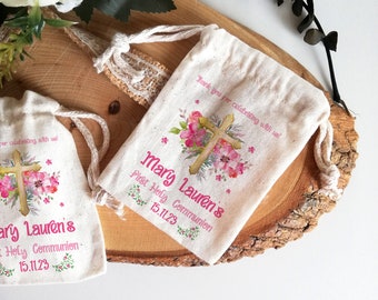 Bio-Baumwolle Kommunion Geschenkbeutel mit Blumen Kreuz Design | Religiöse Geschenke für Mädchen | Personalisierter Kordelzugbeutel mit rosa Akzenten
