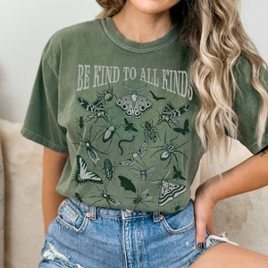Entomology Shirt, Comfort Colors® Insect Shirt Forestcore Shirt Nature Shirt Granola Girl Shirt Bug Shirt Cottage Core Shirt Outdoorsy Shir Moss