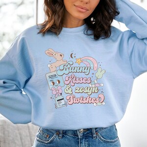 Bunny Kisses Nurse Sweatshirt, Easter Bunny Nurse Sweatshirt, Funny Nurse Shirt, Retro Nurse Easter Crewneck, Pastel Spring Nurse Sweater