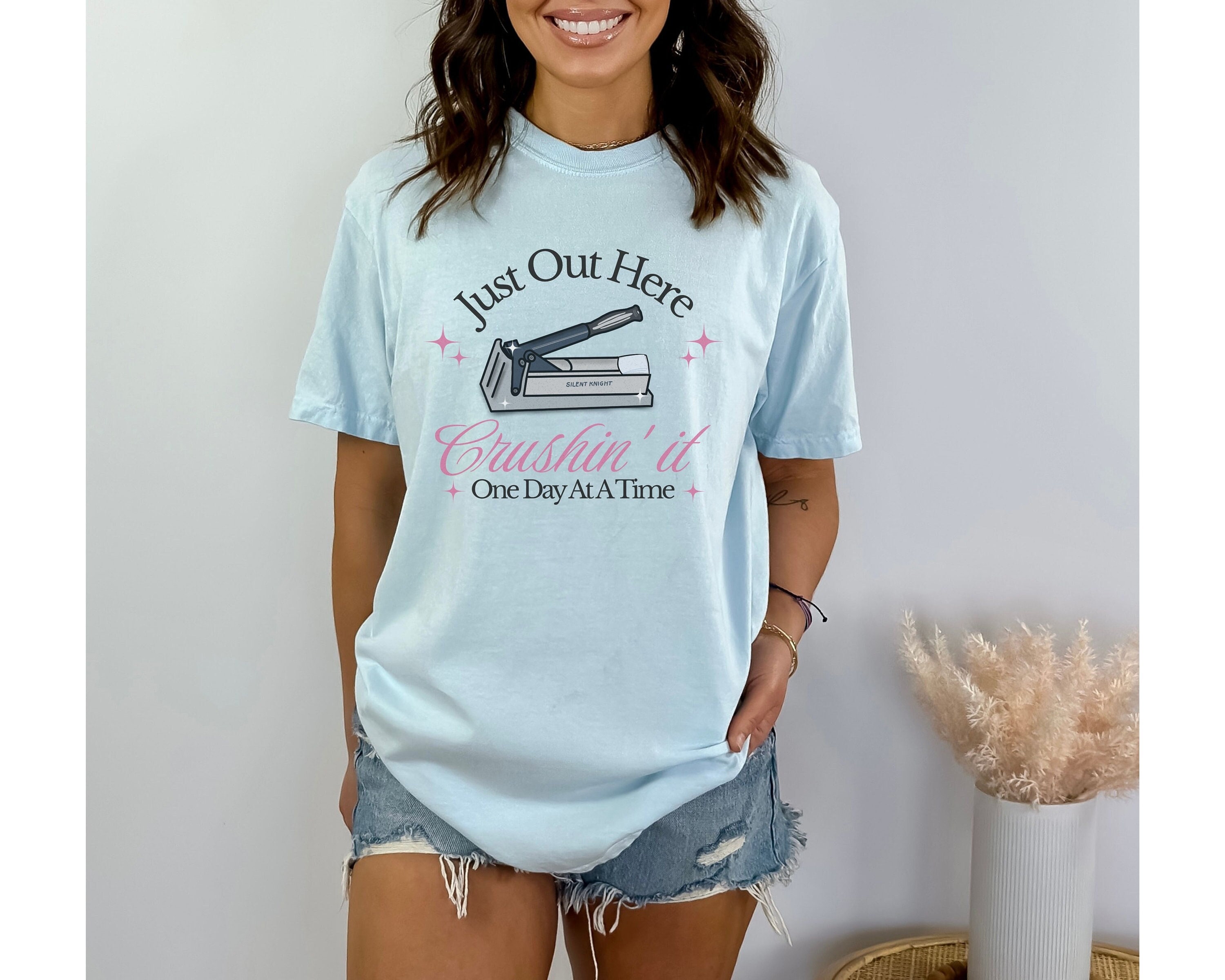 Out Here Crushin\' It Shirt, Comfort Colors® Med Tech Shirt, Funny Nurse  Shirt, Medication Aide Shirt, LPN Shirt, LTC Nurse Medication Shirt - Etsy