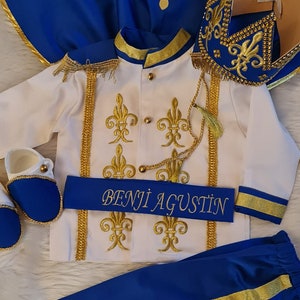 Strój księcia na urodziny chłopca, niebieski strój księcia, strój księcia z bajki, na specjalne okazje, elegancki