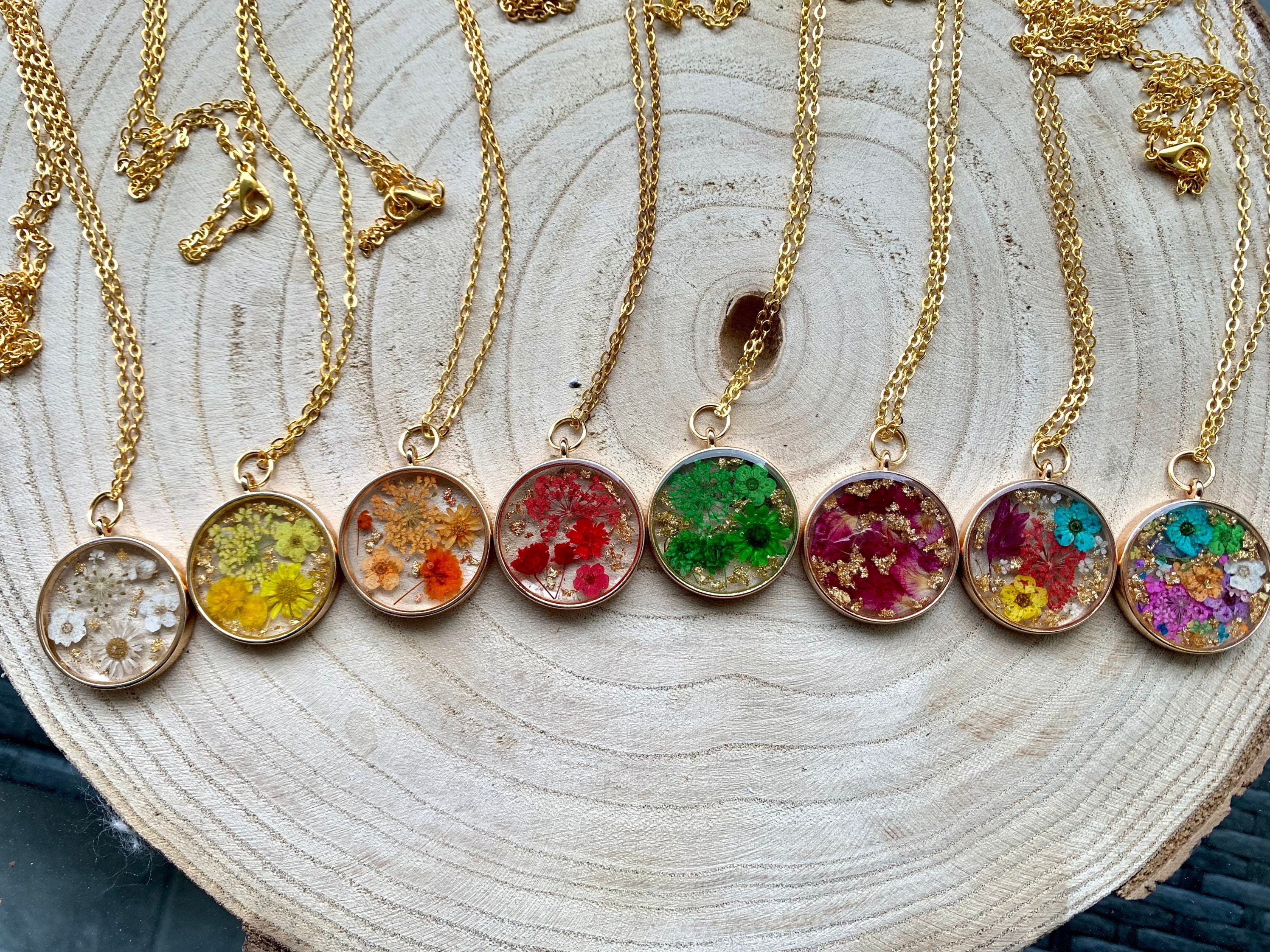 Collier Pendentif Résine Avec Vraies Fleurs Séchées Bleues - Cordon Rose Réglable