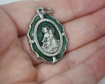 Vintage Our Lady of Mount Carmel medal - Medalla antigua  de la Virgen del Carmen Made in Italy