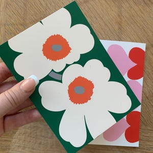 Marimekko, Postal, Maija Isola "Unikko" aniversario 60 y patrón de amor, Finlandia