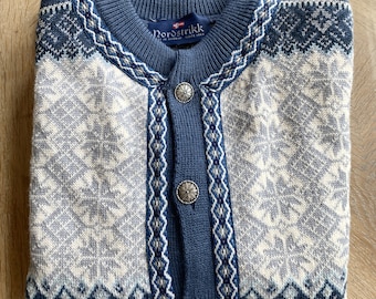 Vintage Nordstikk, Gardigan aus norwegischer Wolle, Größe M