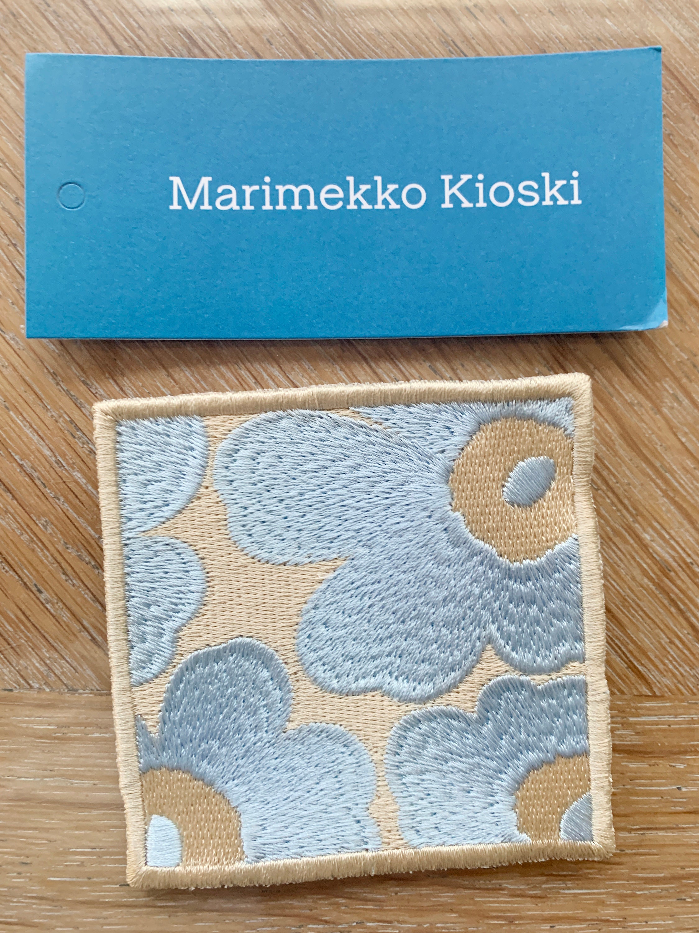 marimekko - bluema Marimekko Mini Unikko Blue / White Cotton Fabric - Marimekko