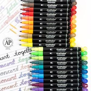 DoodleDazzles Shimmer Markers Set - Double Line Outliner Marker - Metallic  Pens - Gifts for Girls, Boys, Kids, Women, etc. - School Supplies Great For
