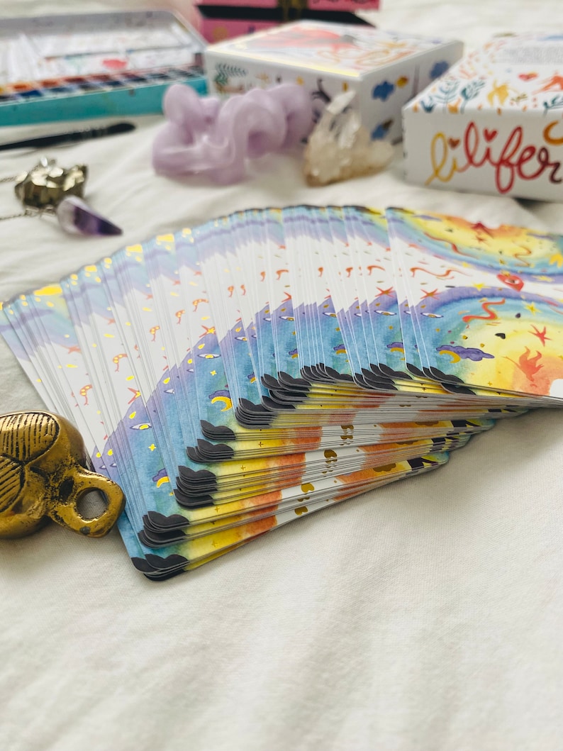 Le jeu de tarot Lilifer, édition Gold, jeu de 80 cartes et livret de tarot image 4