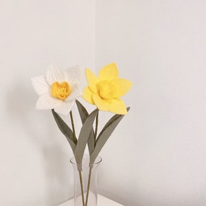 Small Handmade Daffodil Felt Flower Stems Gift, Present, Home Decor, March Birth Flower image 1