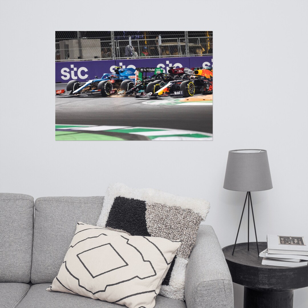 Formula 1 Max Verstappen Lewis Hamilton Esteban Ocon Redbull Mercedes ...