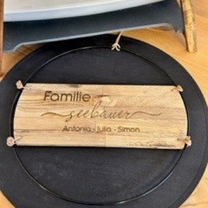 Einzigartiges personalisiertes Türschild aus Holz und Metallring modern-rustikales Design. Die perfekte moderne Dekoration Bild 6