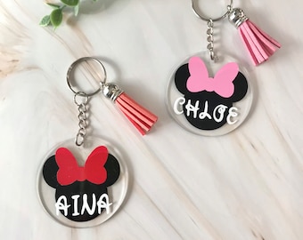 Gepersonaliseerde Minnie Mouse acryl sleutelhanger, Keyring Disney Charm Custom Name, Cadeau voor kinderen, Disney Cruise Fish Extender, Stocking Stuffer