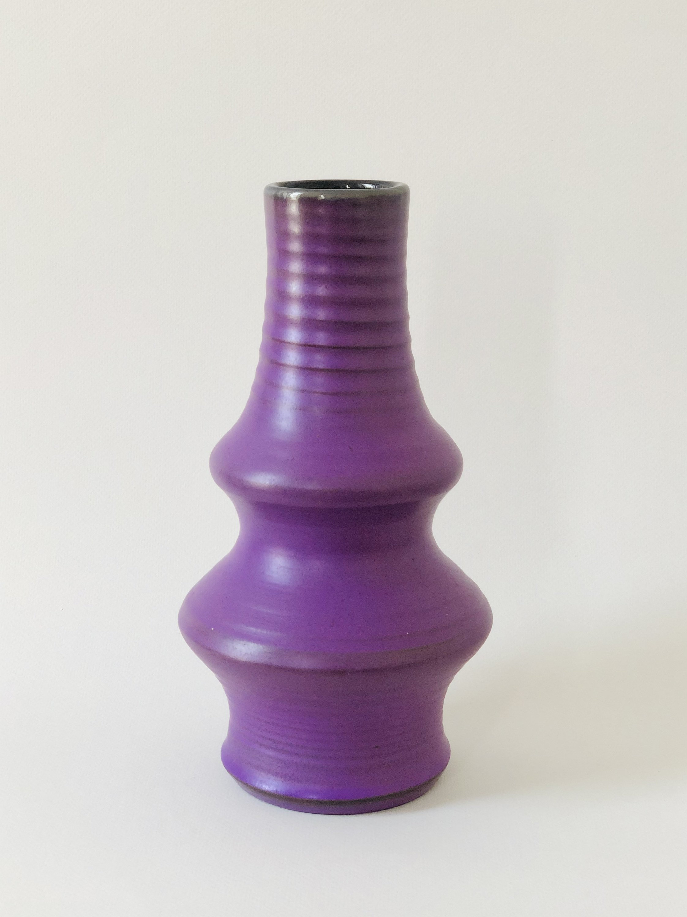 Vase Vintage Violet en Céramique H24, 5cm