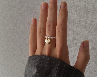 Perlenringe weiß gold Herz anhänger Ringset minimalistisch Schmuck Boho Geschenk Geschenkidee Freundin Frau Sommer Weihnachten