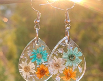 Resin floral earrings