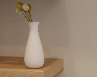 Simple CURVY Vase Style #1 - Elegant, Aesthetic and Minimal vase, 3d Printed, Home Decor, and Sustainably made