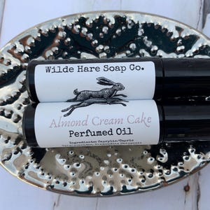 Almond Cream Cake Scented Perfume Oil Roll-On