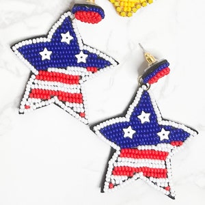 Patriotic Star Beaded Earrings, Patriotic Earrings, July 4th Earrings, Independence Day Earrings