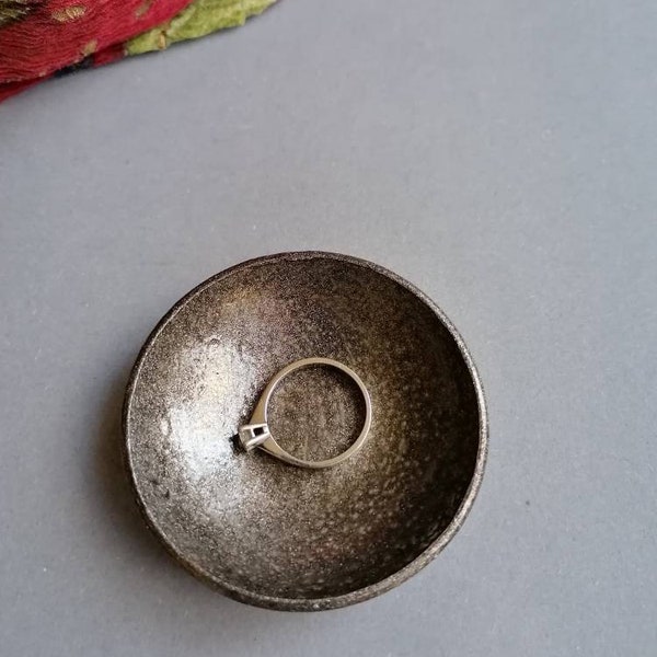 Iron wedding ring dish. Iron engagement ring dish. Jewelry dish. Jewelry bowl. Candle holder. Incense cone burner.