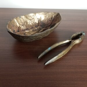 Collectible Brass Set. Vintage Brass Leaf Dish and Nutcracker. Retro Decor. Jewelry Stand. Rustic Table Decor. Gift Idea. Mid Century Stylе