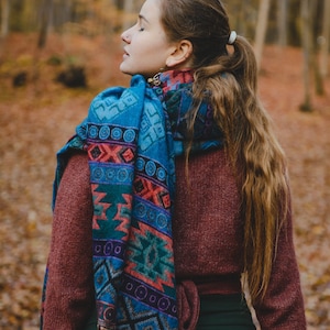 Einzigartiger Schal mit ethnischen Mustern, extra langer Schal im Tribal-Stil, bequeme Kleidung, ideal für Wald-Psytrance-Festivals, Winter-Hippie, Unisex, NUOVIS