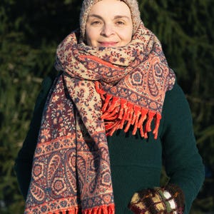 Scialle Indiano Paisley Oversize – Sciarpa Boho 200x100 cm – Coperta Yoga Meditazione – Scialle Etnico in Lana Acrilica – Accessorio Hippie