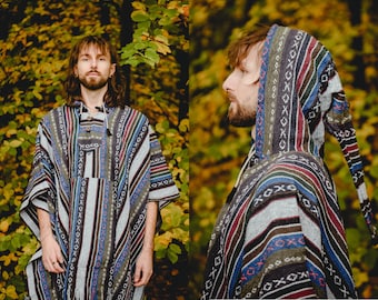 Long Hood Thick Cotton Poncho with Pocket Mexican Style Poncho Warm Hippie Festival Pointed Hood Poncho Men Winter Poncho Unisex