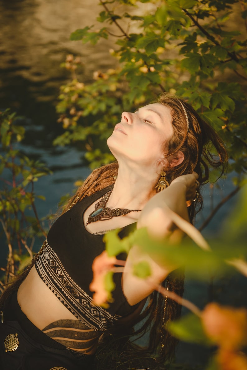 Psychedelic Yoga Top Festival Meditation Elf Unique Yoga Top with Flower of Life Green Black Brown Geometric Fairy Top Cotton Tribal Print