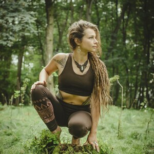 Psychedelic Yoga Top Festival Meditation Elf Unique Yoga Top with Flower of Life Green Black Brown Geometric Fairy Top Cotton Tribal Print
