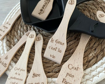 Kaamelott Personalized Beech Raclette Spatulas - A Unique Gift and Guaranteed Durability