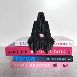 Grim Reaper Bookshelf Figurine: Spooky Ghost with Teacup - Gothic Home Decor