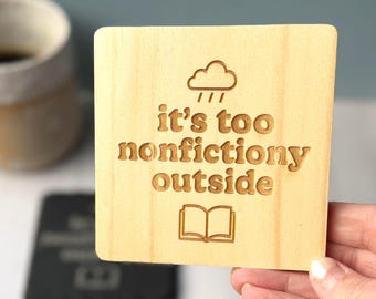 Posavasos literario: "Afuera hay demasiada ficción" - Regalo literario