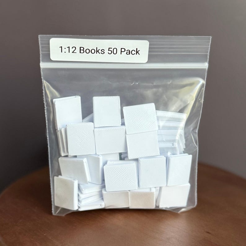 Miniature Blank Books Set 1:12 Scale - DIY Dollhouse Library Decor & Book Nook Inserts, Tiny Books for Miniature Scenes