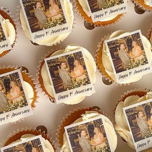 12 adornos comestibles para cupcakes estilo polaroid / Papel de oblea / Tarjeta de oblea / Hoja de glaseado - tamaño - A4.