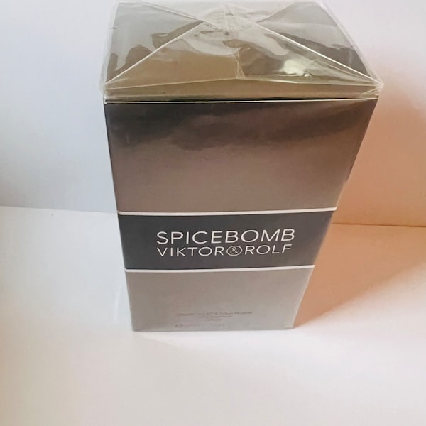 Spicebomb infrarood Viktor & Rolf eau de toilette90 ml.Rare . Wijnoogst
