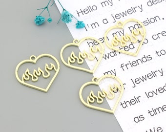 Gold-plated heart-shaped alloy earring pendant-Earring charms-earring connector-earring findings-Earrings stud findings parts supply SE0424