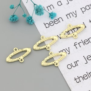 Gold plated oval alloy earring connector-Earring charms-earring connector-earring pendant-earring findings-Earrings stud parts supply SE0358