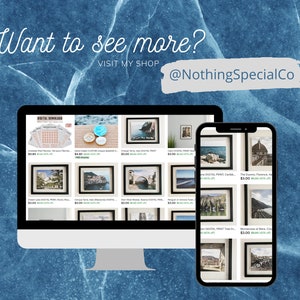 Peut inclure: Un &eacute;cran d'ordinateur et un smartphone affichent un site web pr&eacute;sentant des images de diff&eacute;rents lieux, notamment un stade, un pont et une ville. Le site web est intitul&eacute; "Nothing Special Co" et propose une vari&eacute;t&eacute; de t&eacute;l&eacute;chargements num&eacute;riques et d'impressions.
