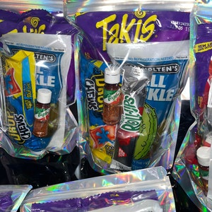 Tik Tok Viral Pickle Kit Tajin Fruit Roll up Taki Van Holten Juicy Drop