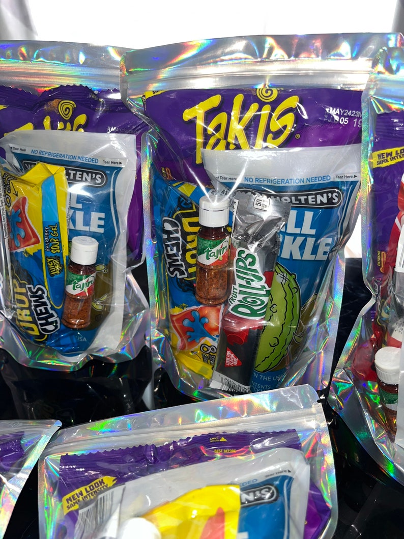 Tik Tok Viral Pickle Kit Tajin Fruit Roll up Taki Van Holten Juicy Drop