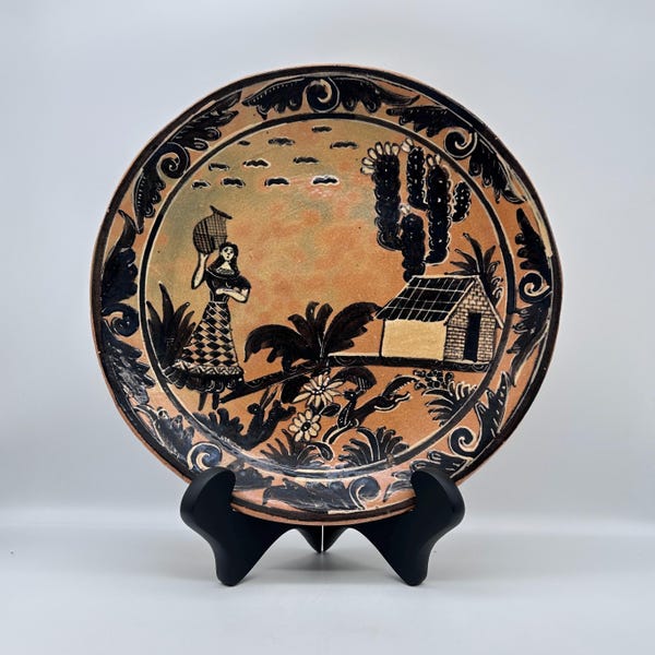 Tlaquepaque Decorative Mexico Folk Art Plate, Signed B. Lucano, Petatillo Noche Style, Handmade/Handpainted, 11 5/8” round